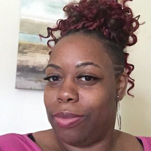 Meet your Posher, Tedra